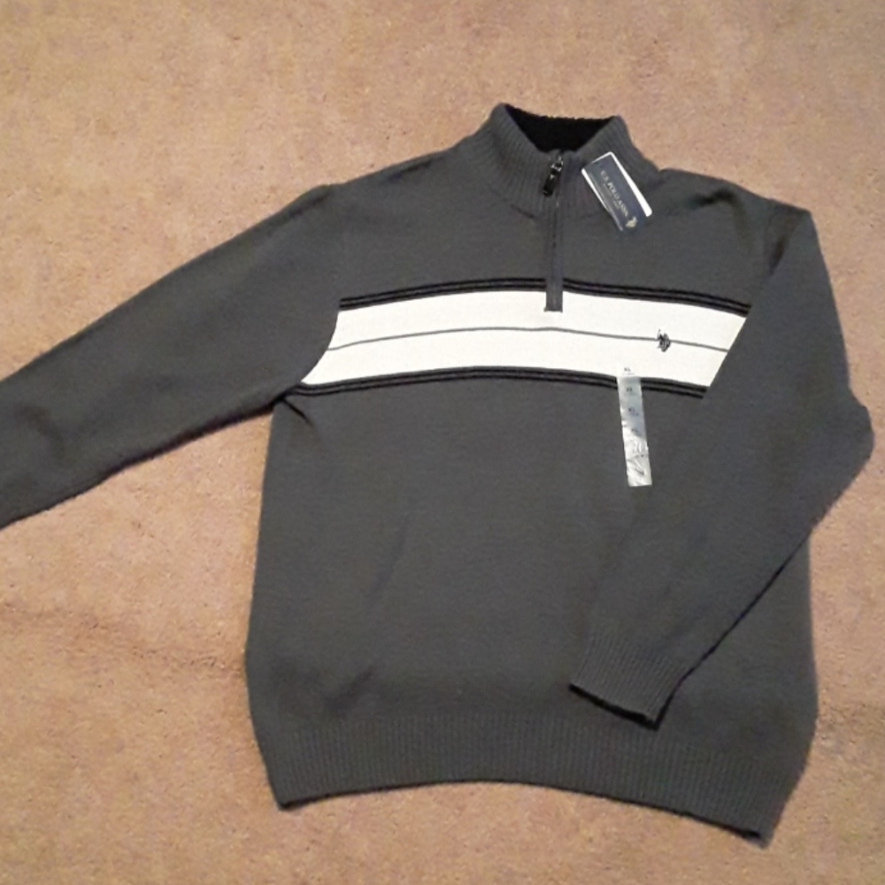 Men's XL Qtr. Zip Sweater